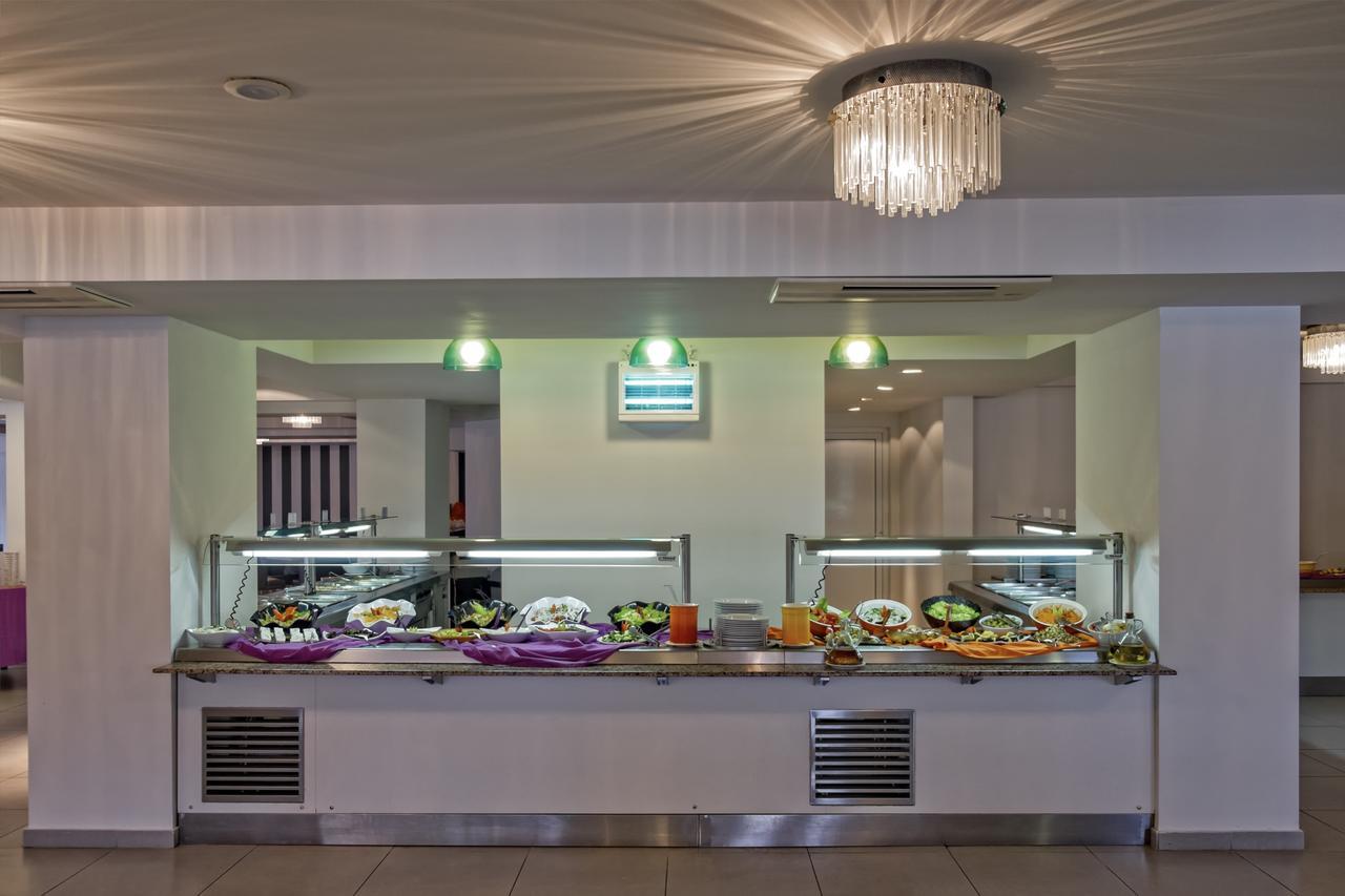Lagomandra Beach Hotel Dış mekan fotoğraf
