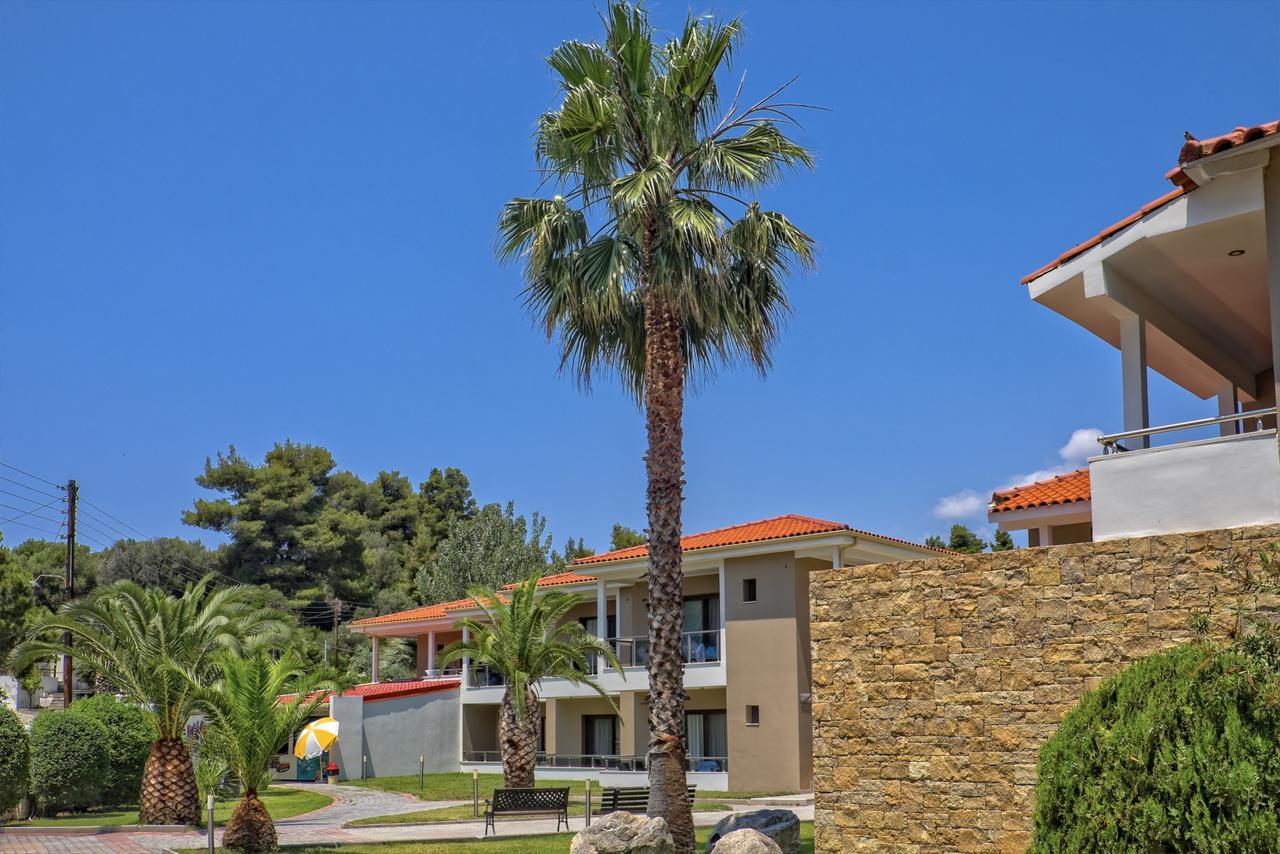 Lagomandra Beach Hotel Dış mekan fotoğraf